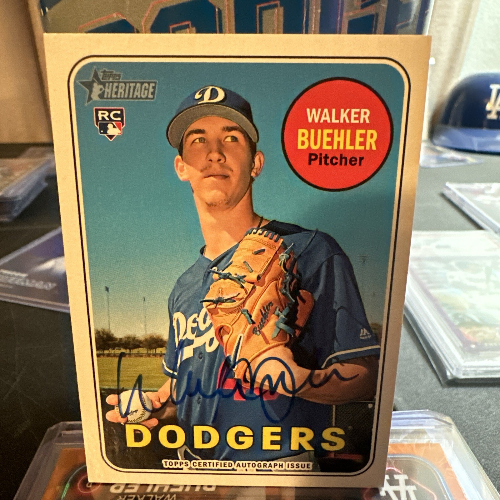 WALKER BUEHLER 2018 TOPPS HERITAGE ROOKIE REAL ONE AUTO #ROA-WB RC