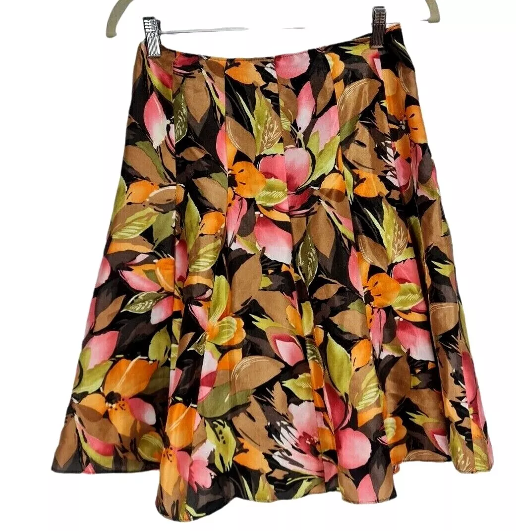 Fit and top flare skirt mini