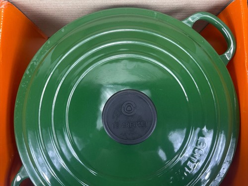Le Creuset Signature Emailliertes Gusseisen 4,5 Quart Runder Dutch Oven Türkis Hergestellt in Frankreich - Bild 8 von 19