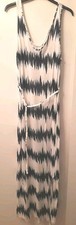 Ladies Avenue Long White/Blue Sleeveless Maxi Dress Size 14