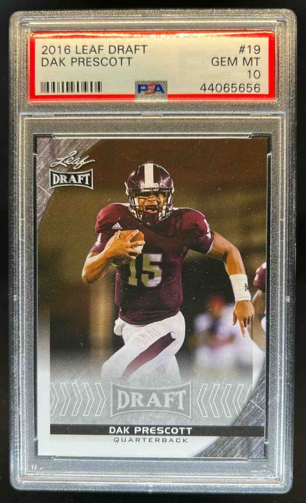Dak Prescott Leaf Draft #19 Base