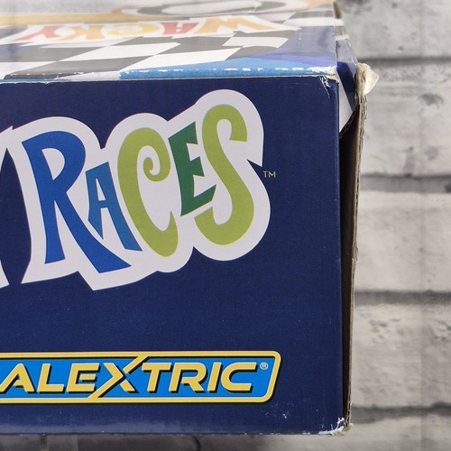 Wacky Races Micro Scalextric Race Track 1:64 Loop The Loop Boxed Fully Working - Afbeelding 19 van 24
