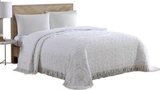 Medallion Chenille Bedspread Full White