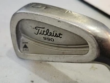 Titleist DCI 990 5 Iron RH S300 Stiff Flex Steel Shaft 38"long New Grip