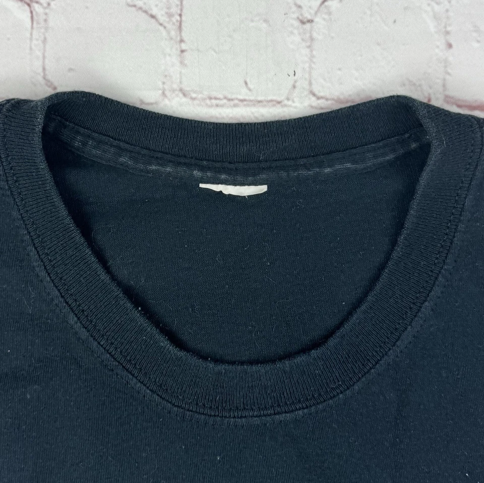 Camiseta De Colección Y2K Lebron James & Kyrie Irving Día de Entrenamiento Cleveland Cavaliers Foto 4 de 4