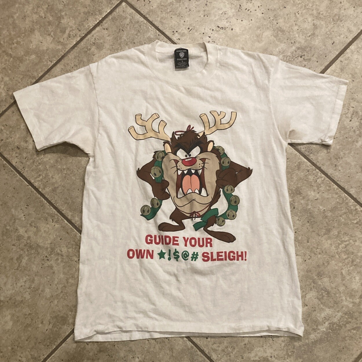 Vintage Warner Bros Taz Christmas Sleigh Tee Size L Retro Holiday Graphic Shirt