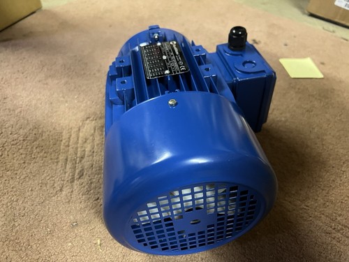 Marelli Motori - MAA0961C00017 - Electric Motor - 60Hz - 220/460v- IEC - Picture 4 of 4