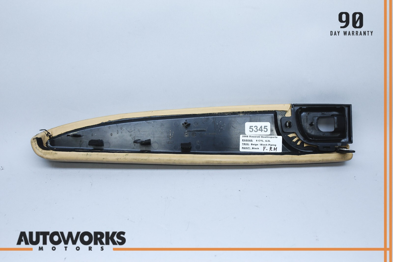 04-08 Maserati Quattroporte M139 Front Right Side Door Panel Armrest Trim OEM