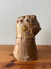 Marvel Avengers Thanos The Infinity Gauntlet Light & Sounds Fausthandschuh Spielzeug Hand