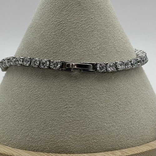 Pulsera Tenis Hecha con Cristales de Swarovski - 42 Piedras (cada una de 4mm)-SS Superposición - Imagen 3 de 5