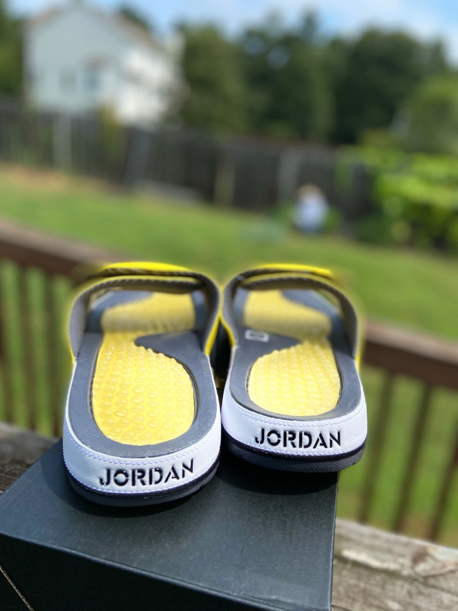 Nike Jordan Hydro IV Retro 4 Lightning Yellow Black Mens 11  display picture 1