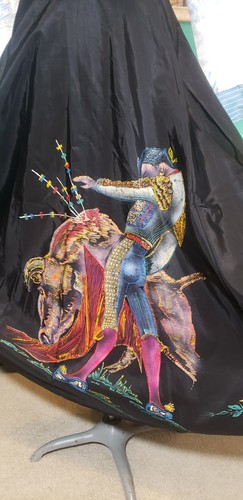 VTG 1950s Hand Painted Acetate Mexican Circle Skirt Bullfighter Novelty Print - Picture 6 of 12