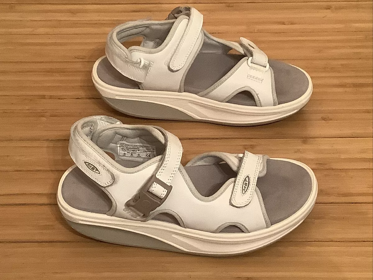 White Leather Sandals, Women's 7-7.5, Comfortable Soles Swiss, Pain Relief eBay