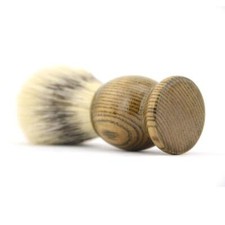 Luxury Shaving Brush with Wooden Handle for Personal and Professional Shaving