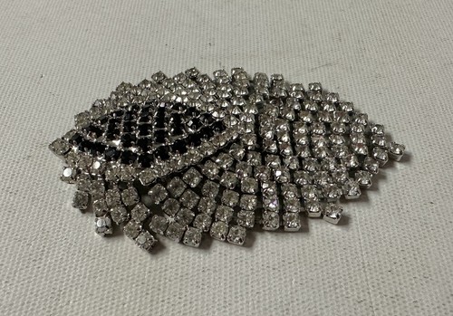 Vintage Large Prong Set Black & Clear Rhinestone Waterfall Flapper Pin Brooch - Picture 3 of 5