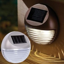 Solar Powered Outdoor Garden Fence Step Gutter Fence Lamps Decorative Led Light