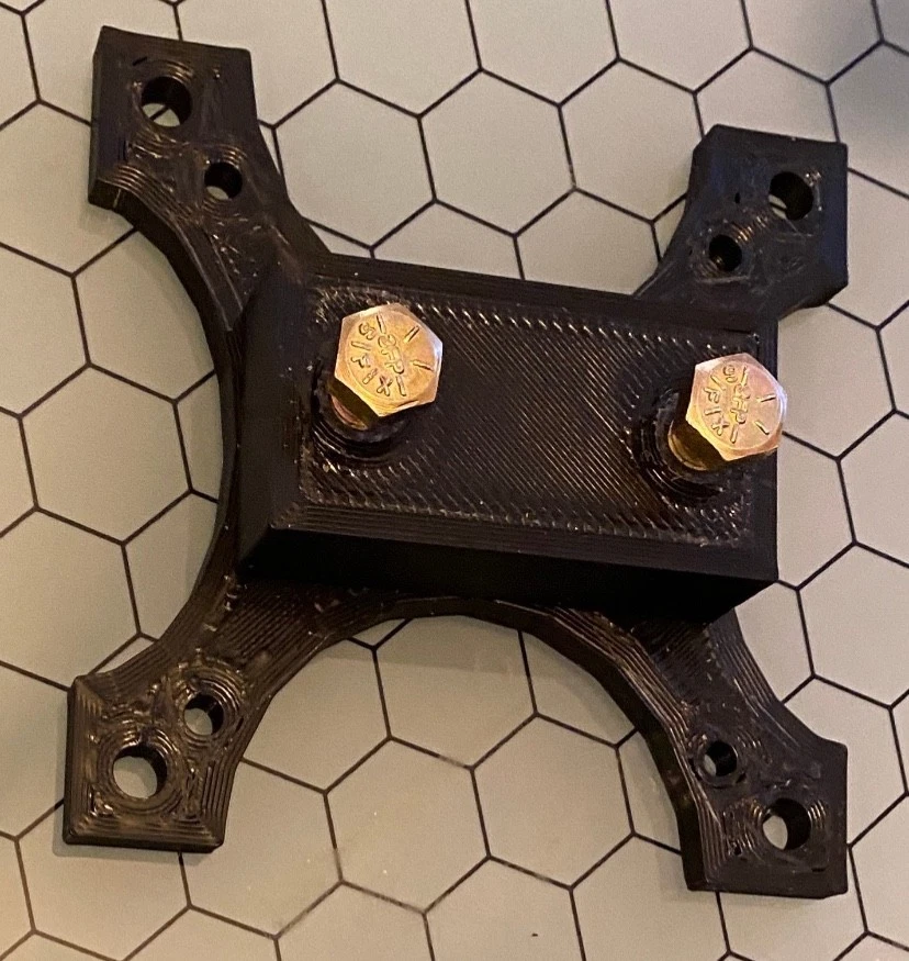 Soporte de TV para cámper para montaje temporal de TV en el exterior de la caravana. Foto 2 de 3