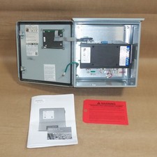 NEW SIEMENS TPS3E12200X02 TPS SURGE PROTECTIVE DEVICE 480Y 277V SPD TYPE 2 20kA