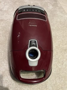 Miele Complete S8 C3 Complete  Cat&dog  Staubsauger Grundgerät