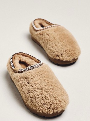[1167770-SAN] WOMENS UGG TAZZ SLIPPER MAXI CURLY Size 7 With Box
