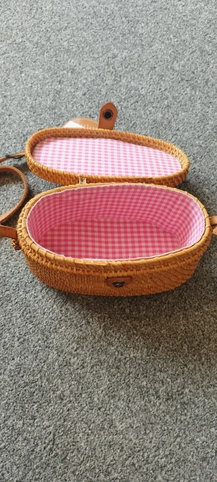 BN handmade quirky vintage 50s Indonesia rattan leather summer holiday party bag - Image 4 of 4