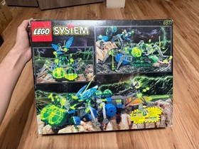 LEGO Space: Insectoids sets (6977), (6837), (6817) and (6903)