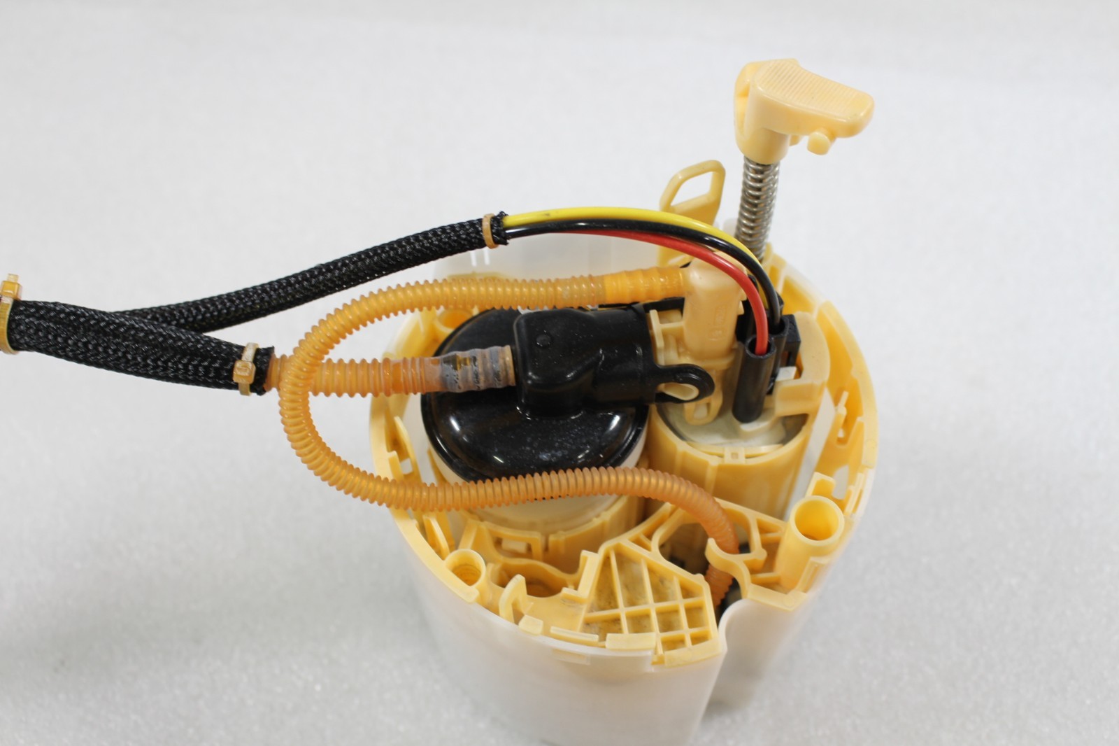 Ferrari 296 GTB, RH, Right, Fuel Pump, Used, P/N 850148
