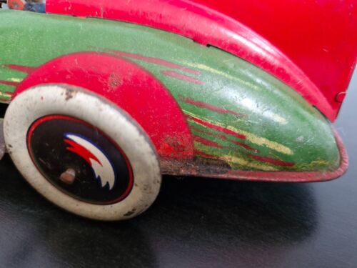 VINTAGE WELLS-BRIMTOY CLOCKWORK RACING CAR WITH FIXED KEY - Picture 10 of 11