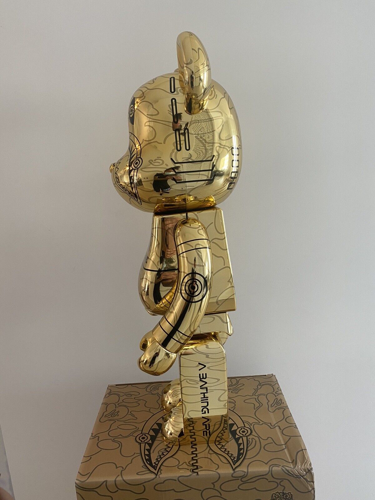 BAPE HAJIME SORAYAMA 1000% Bearbrick Gold Chrome Be@rbrick A