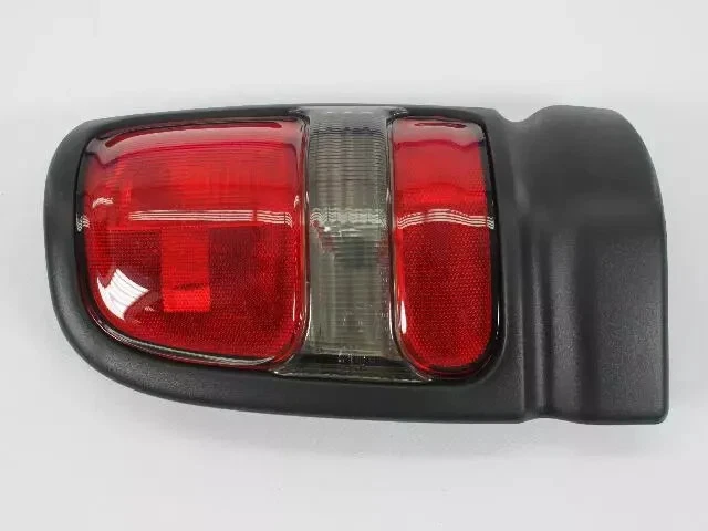 Luz Trasera Lámpara Trasero Izquierdo para Dodge RAM 1994-2002 - Imagen 3 de 4
