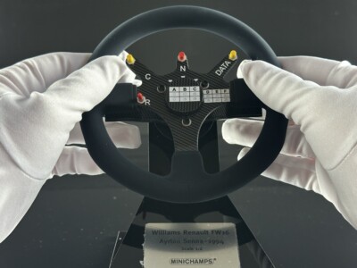 1994 WILLIAMS RENAULT ステアリングホイール Minichamps - 1:2 Williams FW16 Steering Wheel (1994) Ayrton Senna