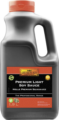 Lee Kum Kee Sojasauce Hell Premium zum würzen von Saucen 1900ml