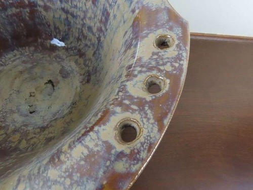 Large Majolica Pottery Bowl- Handmade Very Heavy Centerpiece - Picture 4 of 8