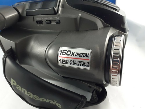 Panasonic Palmcorder VHSC Model PV-L450D-K with Carry Bag No Battery or Charger - Bild 6 von 10