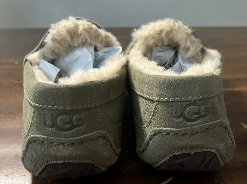UGG ASCOT 1101110 MEN’S SLIPPERS BURNT OLIVE SIZE 8, BRAND NEW (100% AUTHENTIC) - Imagen 5 de 10