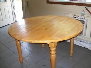 Kitchen Table Wood Round 48 Inch With Leaf Insert Used Ebay