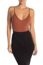 BP. V-Neck Ribbed Thong Bodysuit TOP WOMENS L LARGE CAMEL RUST NEW Z13