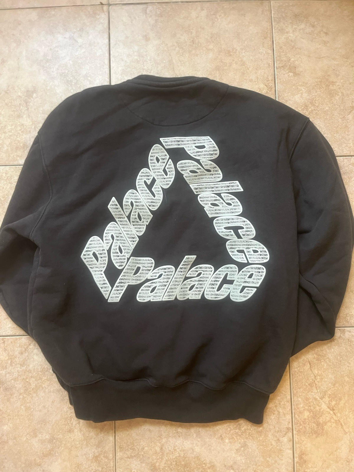 Palace Crew Neck Black Medium - image 1