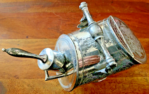 Antique Thomas Otley Silver (E.P.B.M) Plated Pedestalled Sugar Scuttle & Scoop - Picture 4 of 5