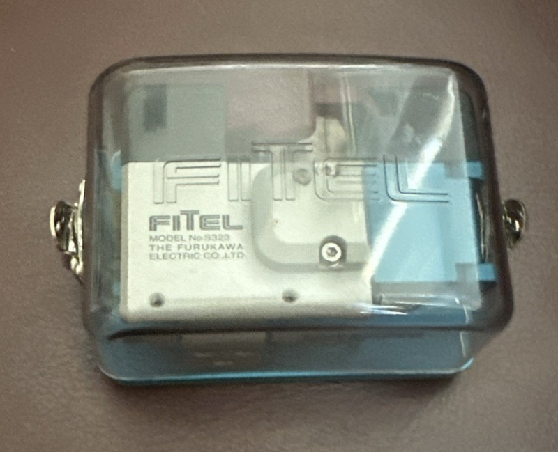FURUKAWA FITEL S323 HIGH PRECISION FIBER OPTICAL CLEAVER