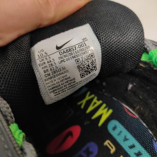 Nike Air Max 97SE Evolution of Icons grafite/ossidiana-nero UK 9,5 DA8857-001 - Foto 17 di 18