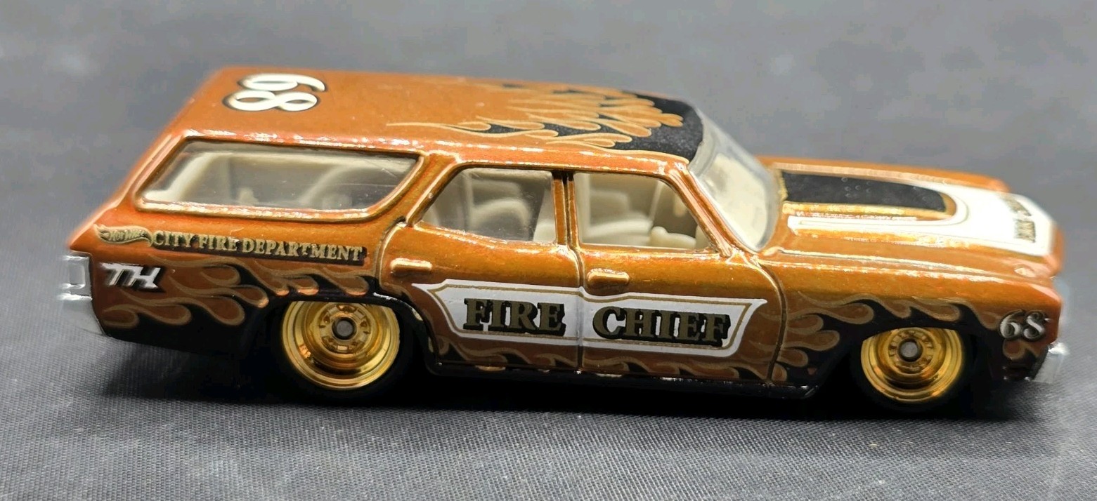 2012 Hot Wheels Super Treasure Hunt '70 Chevelle SS Wagon Fire Chief Loose 