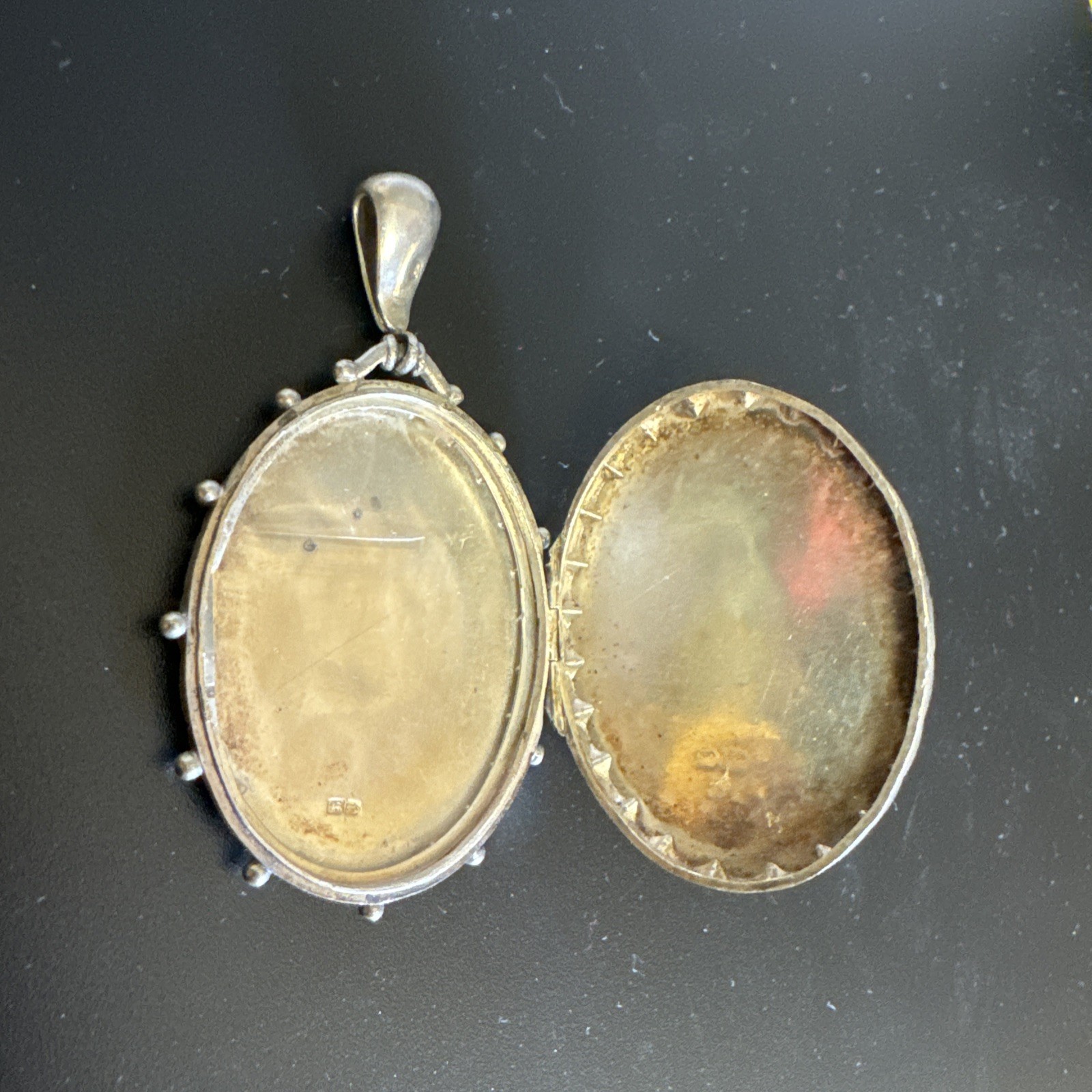 Large Antique Victorian locket  solid Silver & Go… - image 5