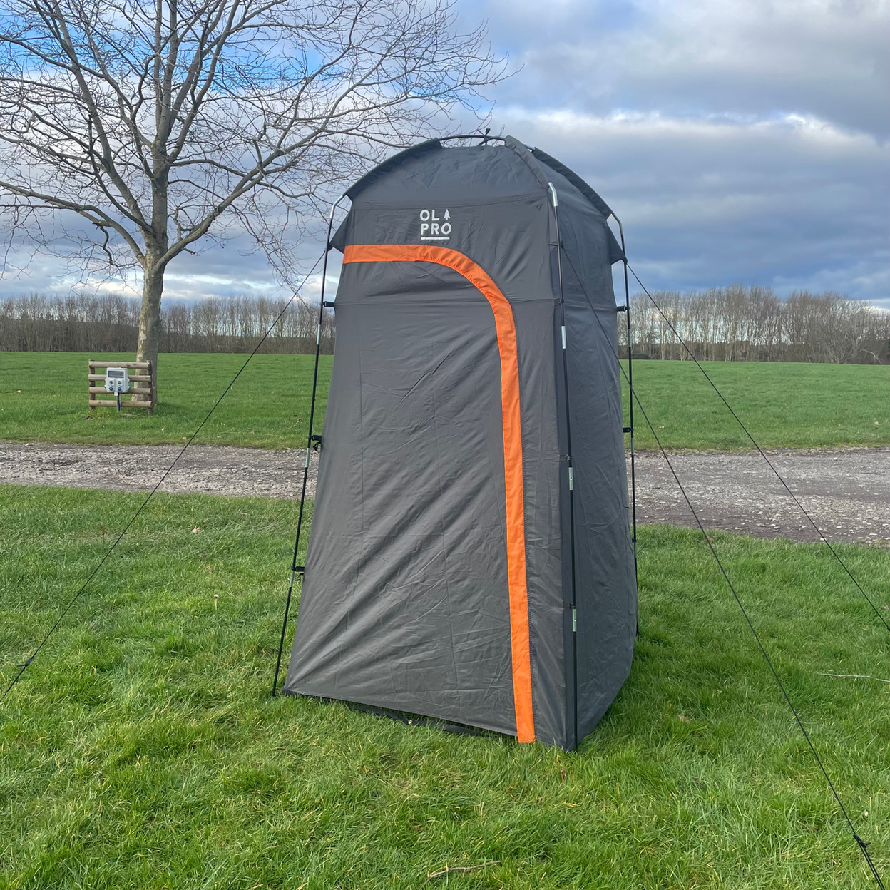OLPRO Fibreglass Toilet Tent - Image 2