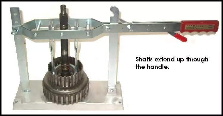 Automatic transmission 2024 clutch spring compressor