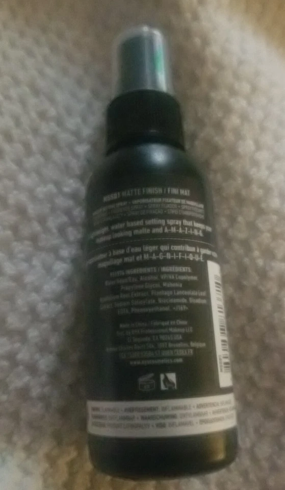 1 NYX Professional Makeup Matte Finish Fini Mat Setting Spray Long Lasting 60ml. - Image 2 of 4