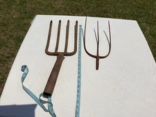 Vintage 3 & 4  Tine Prong Pitch Hay Fork  Primitive Farm Tool Head Cool Wall Art