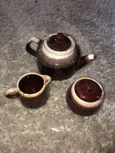 Vintage McCoy USA Brown Drip Tea Pot, Creamer & Lidded Sugar Bowl 7020 / 163