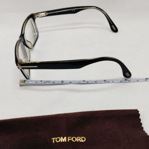 Gafas de sol Tom Ford TF5146 003 54 13 145 para hombre monturas auténticas Italia - Imagen 16 de 16