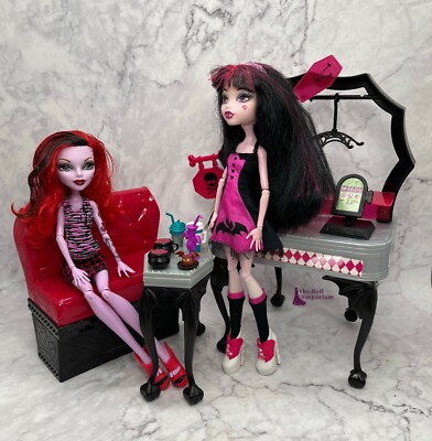 Draculaura Doll Monster High Draculaura Die Ner Monster High Doll Coffin  Bean Die-ner Draculaura And Operetta